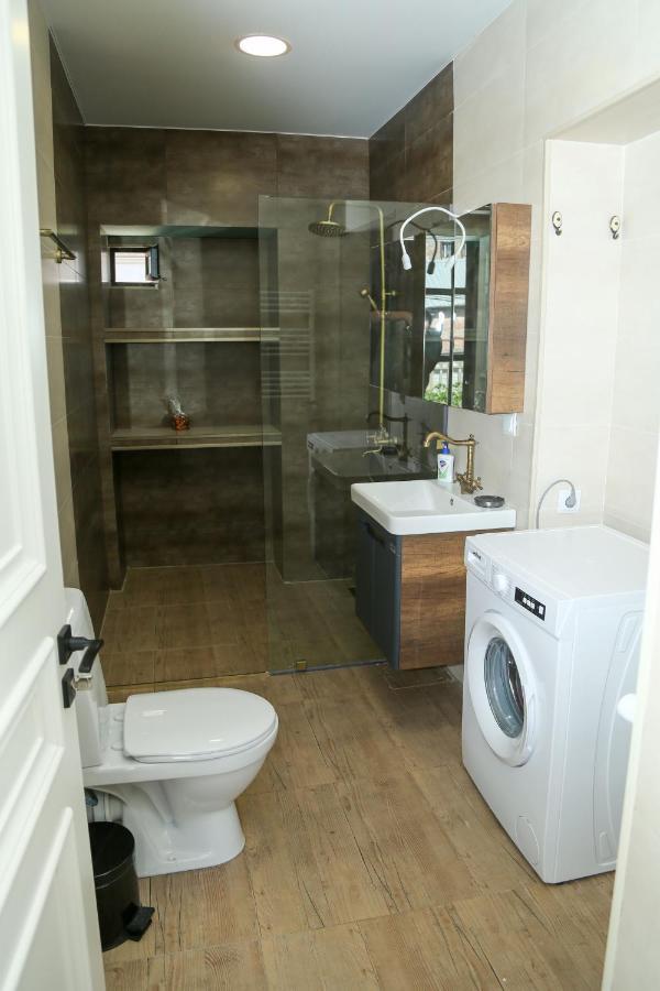 Panchitos Apartment Tbilisi Bagian luar foto