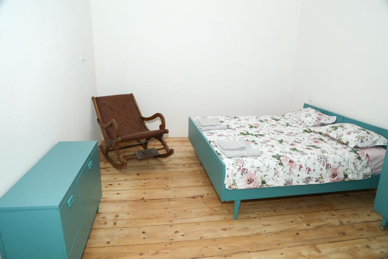 Panchitos Apartment Tbilisi Bagian luar foto